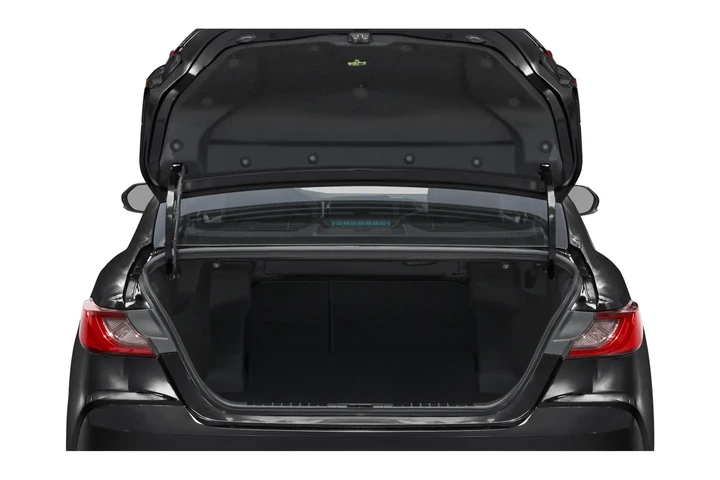 $38990 : 2025 Camry XSE image 10