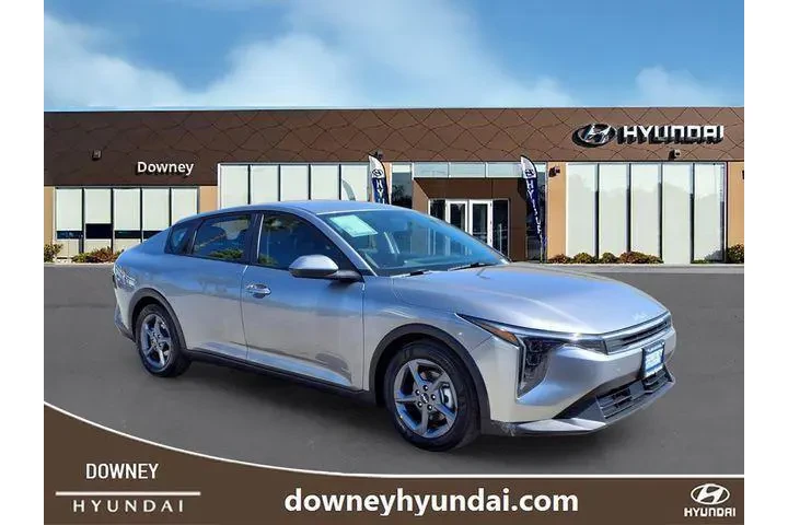 $22270 : Kia K4 2025 LXS 4dr Sedan image 3