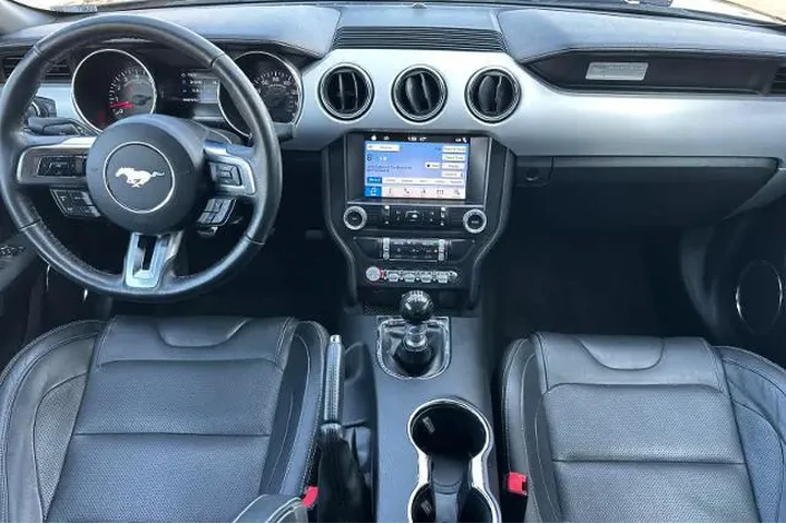 $25000 : Ford Mustang 2017 GT Premium image 3