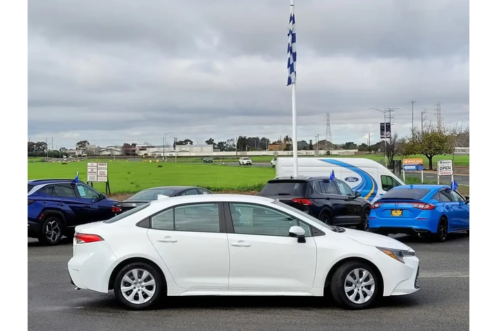 $21500 : Toyota Corolla 2024 LE 4dr S image 3