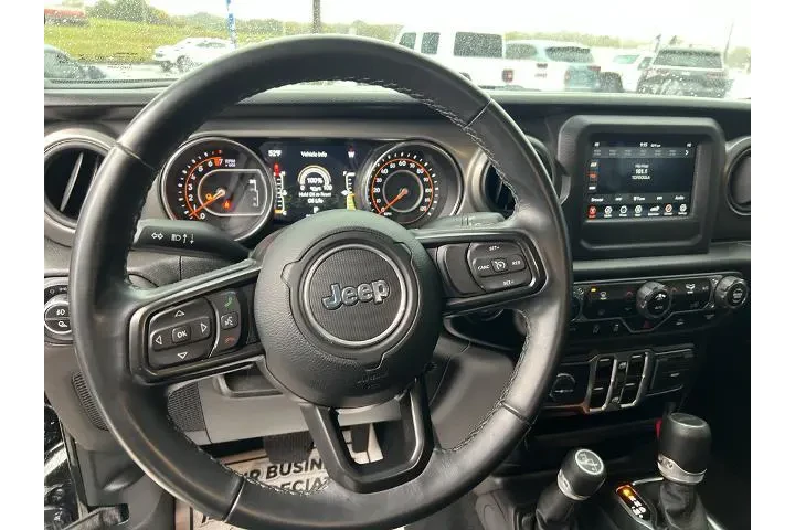 $30990 : Jeep Gladiator 2021 4x4 Spor image 9