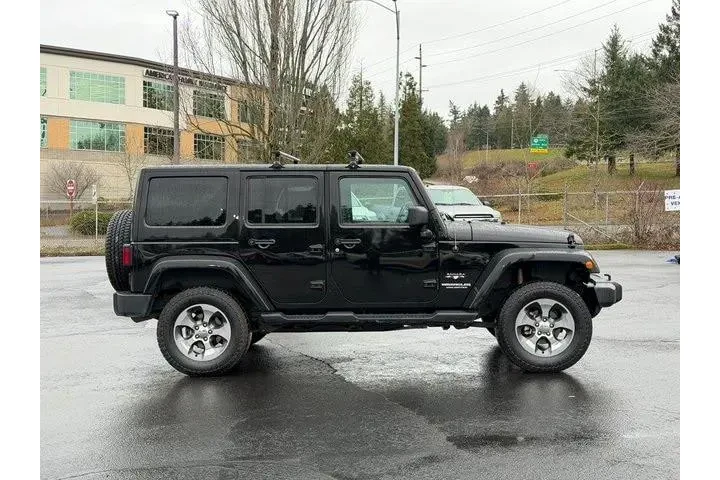 $16800 : Jeep Wrangler Unlimited 2017 image 2