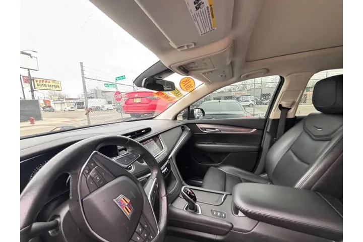 $20995 : 2018 XT5 Luxury image 10