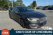 PRE-OWNED 2017 LINCOLN MKZ RE en Madison WV