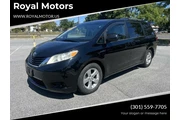 2015 Sienna LE 8-Passenger