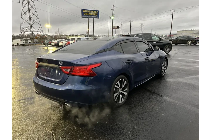 $14995 : 2017 Maxima 3.5 SL image 5
