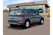 $19999 : Hyundai VENUE 2025 SE 4dr Cr thumbnail