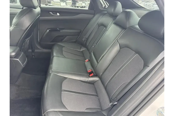 $19167 : Kia K5 2021 GT-Line 4dr Seda image 9