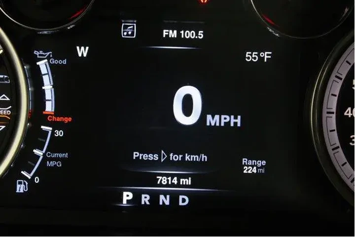 $31949 : Ram 1500 Classic 2022 4x2 Tr image 10