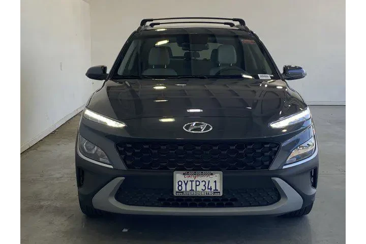$20991 : Hyundai KONA 2022 SEL 4dr Cr image 2