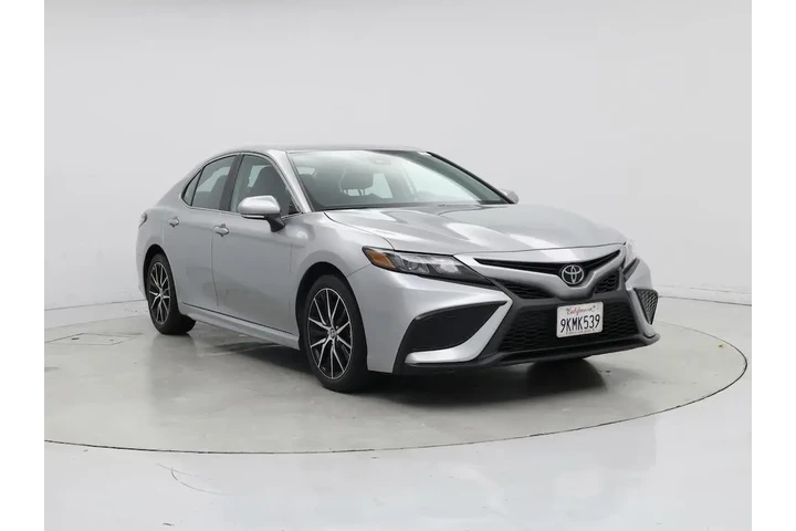 $28998 : Toyota Camry 2024 SE 4dr Sed image 1