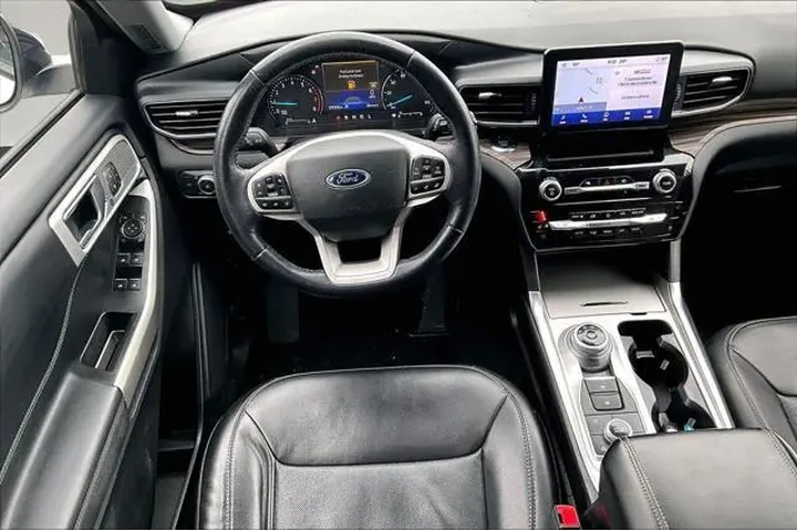 $32995 : Ford Explorer 2022 AWD Limit image 9