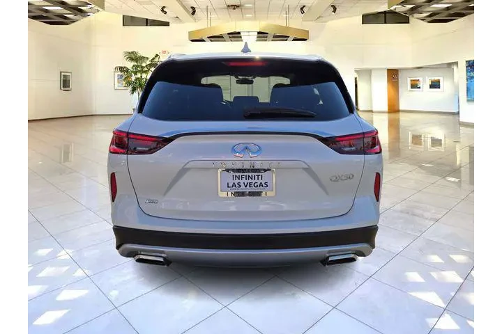 $39888 : INFINITI QX50 2025 AWD Luxe image 6