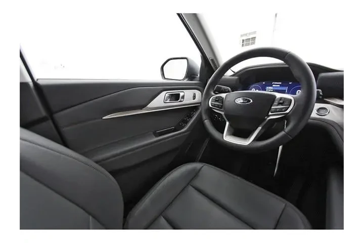 $37998 : Ford Explorer 2025 Active 4d image 7
