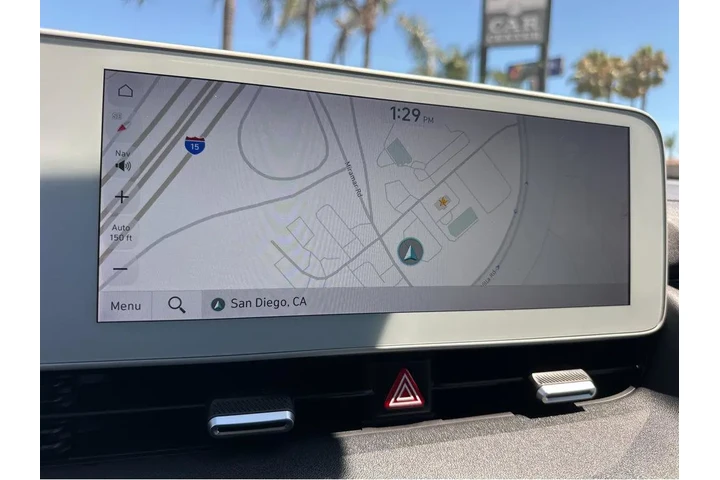 $27997 : 2023 IONIQ 5 SEL image 6