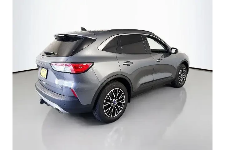 $26500 : Ford Escape Plug-In Hybrid 2 image 7