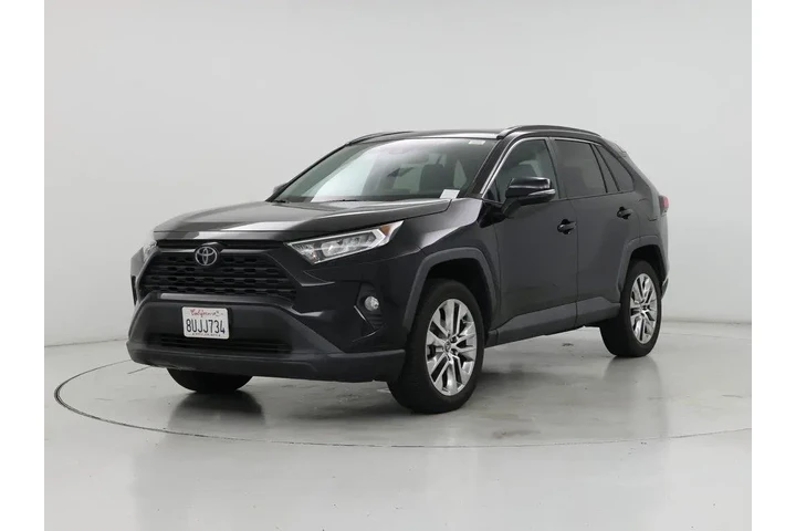 $27998 : Toyota RAV4 2020 AWD XLE Pre image 4