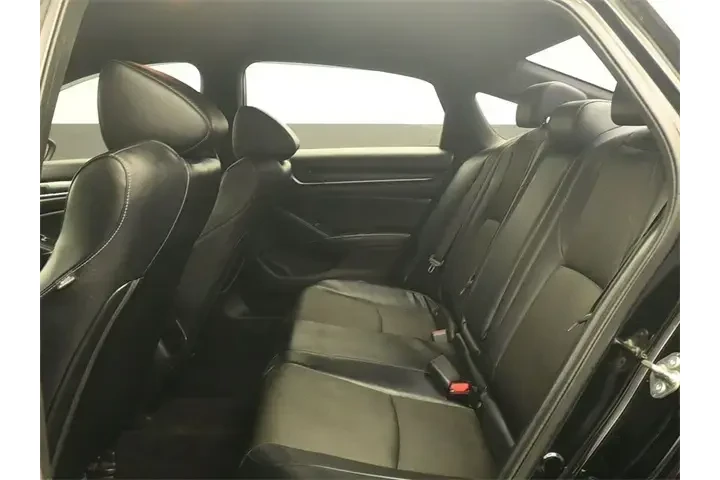 $18367 : Honda Accord 2018 Sport 4dr image 10