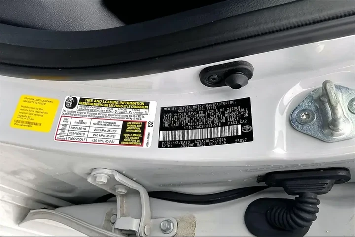 $27971 : Toyota Camry 2023 SE 4dr Sed image 5