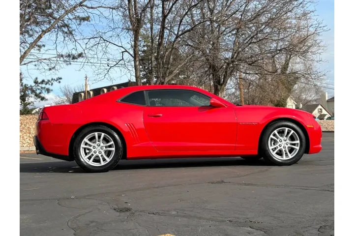 $11900 : 2015 Camaro LS image 6