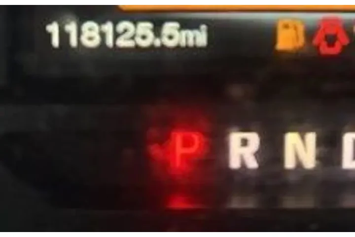 $23687 : Ford F-150 2018 4x4 XLT 4dr image 2