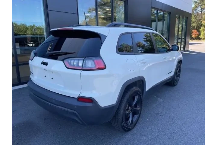$13990 : Jeep Cherokee 2019 4x4 Latit image 4