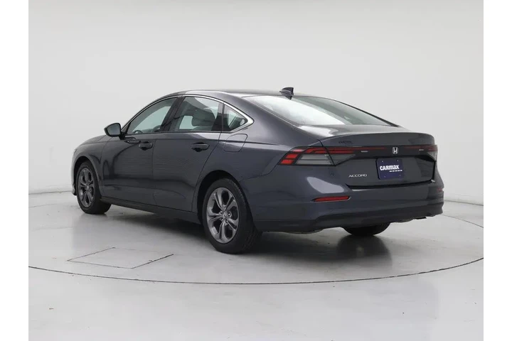 $26998 : Honda Accord 2024 EX 4dr Sed image 2