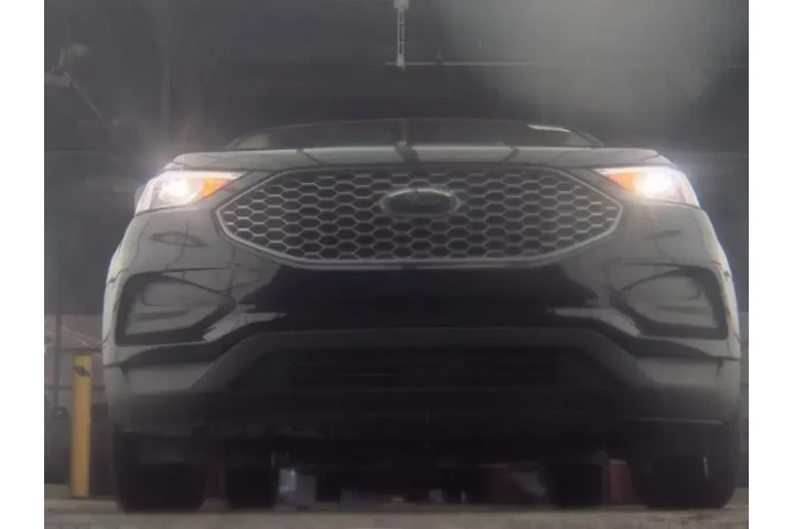 $19369 : Ford Edge 2024 AWD SE 4dr SU image 4