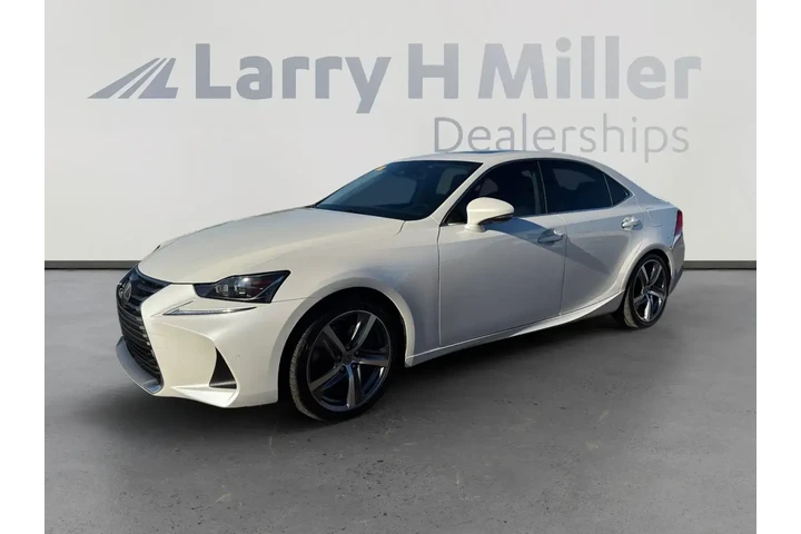 $21317 : Lexus IS 300 2018 4dr Sedan image 1