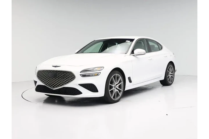 $33998 : Genesis G70 2025 2.5T Standa image 4