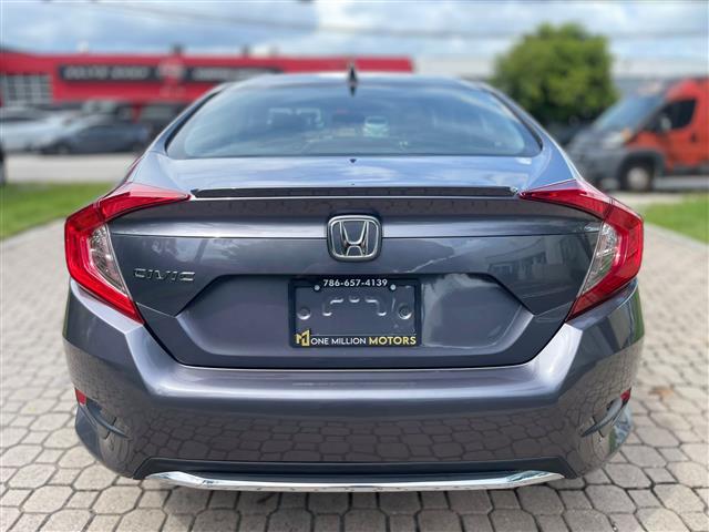 $13200 : Honda Civic EX 2021 image 6