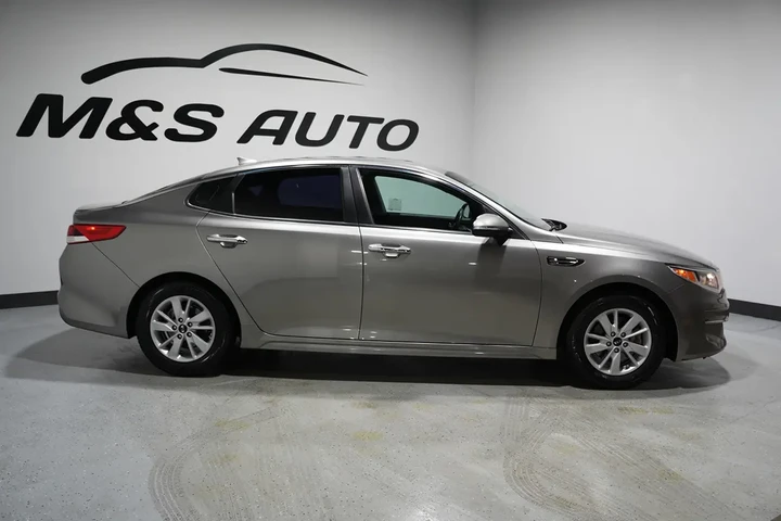 $11157 : 2018 Optima image 7