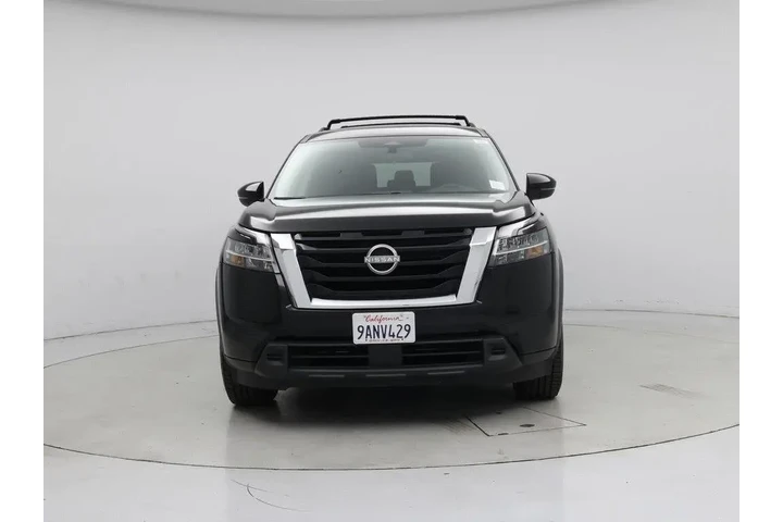 $27998 : Nissan Pathfinder 2022 SV 4d image 5