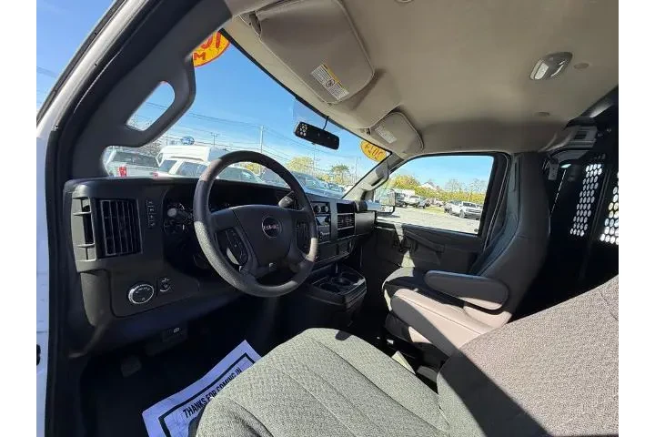 $32900 : GMC Savana 2024 2500 3dr Car image 9