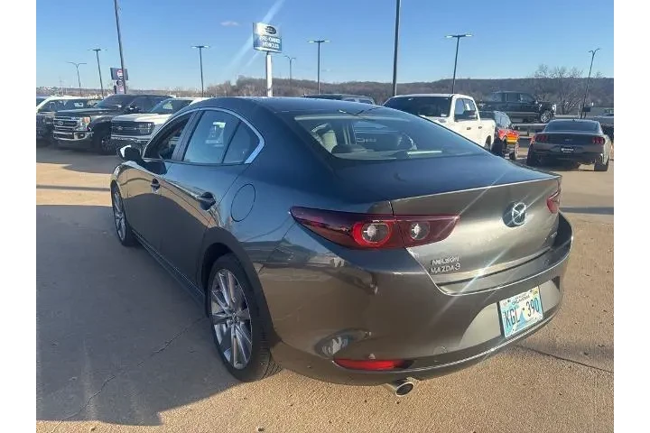 $21897 : Mazda Mazda3 Sedan 2023 2.5 image 2