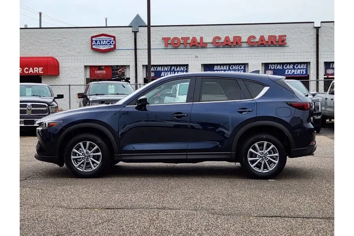 $18975 : 2023 CX-5 2.5 S Select image 3
