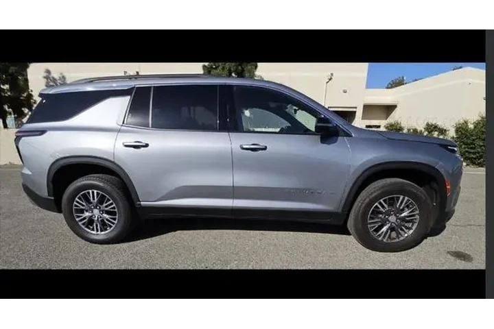 $34591 : Chevrolet Traverse 2024 LT 4 image 6