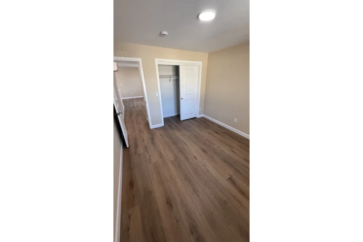 $2145 : BRAND NEW 2 BD/2BTH APARTMENT image 5