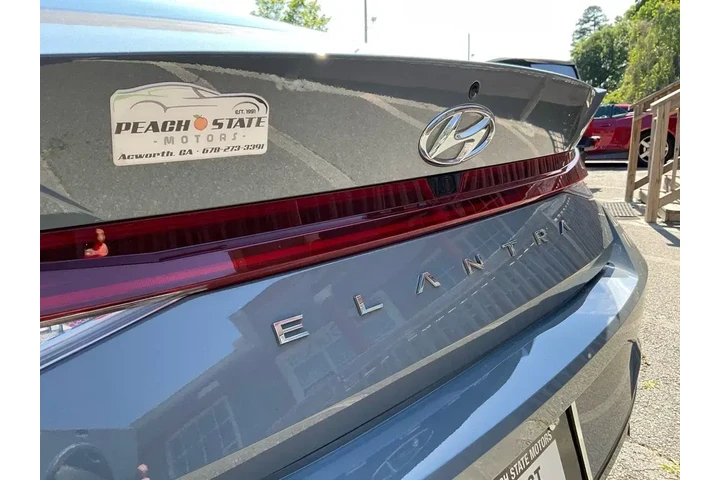 $18485 : Hyundai ELANTRA 2022 SEL 4dr image 9