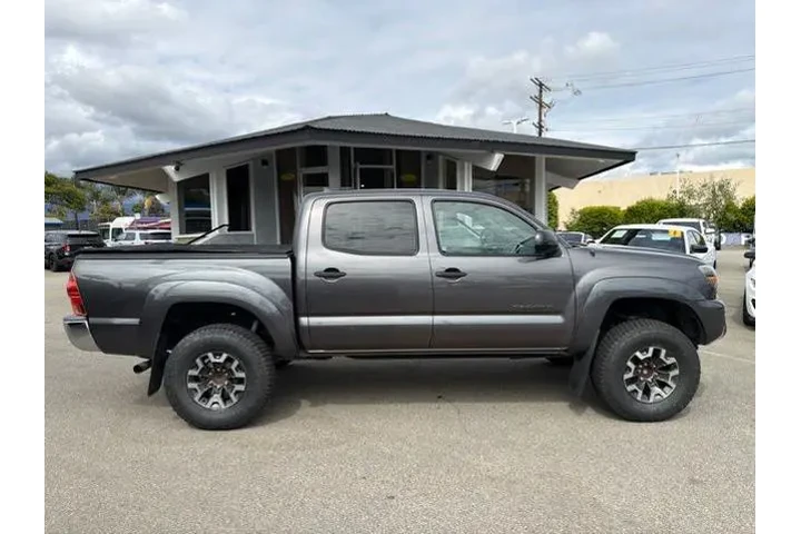 $21227 : Toyota Tacoma 2015 4x2 PreRu image 8