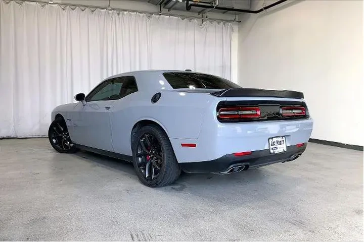 $32991 : Dodge Challenger 2022 R/T 2d image 5