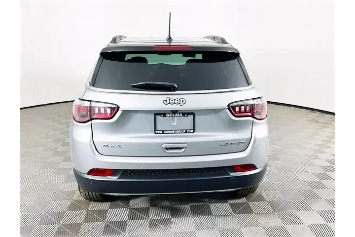 $20500 : Jeep Compass 2023 4x4 Limite image 6