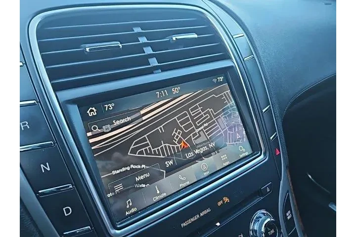 $24838 : Lincoln Nautilus 2020 Reserv image 5