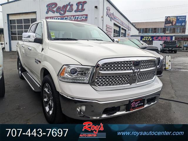 $33995 : 2016 1500 Laramie 4WD Truck image 1