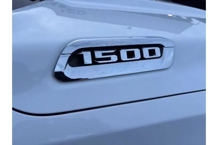 $25000 : Ram 1500 2019 4x4 Big Horn 4 image 6