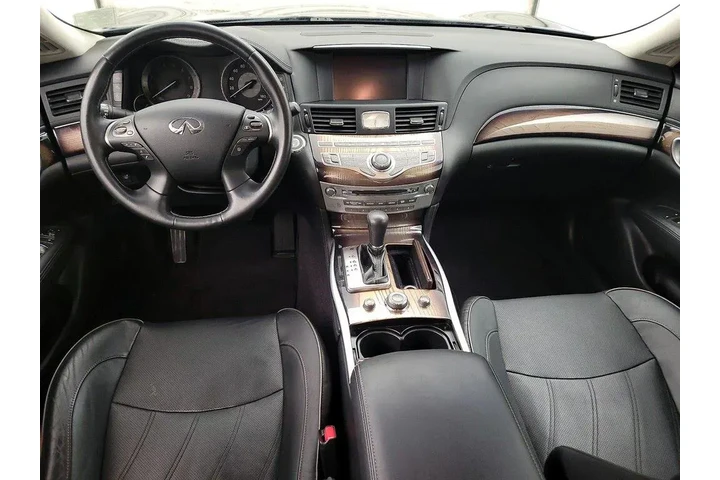 $26998 : INFINITI Q70L 2018 AWD 3.7 L image 9