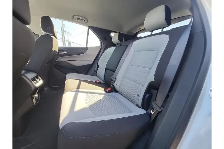 $20998 : Chevrolet Equinox 2024 LS 4d image 8