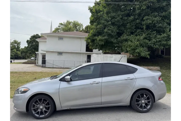 $5999 : 2016 Dart SE image 4