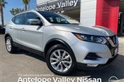 $23470 : 2022 Nissan Rogue thumbnail