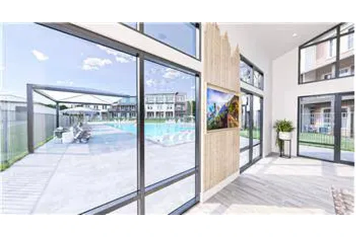 $1730 : Rental property with 1 bedro image 1